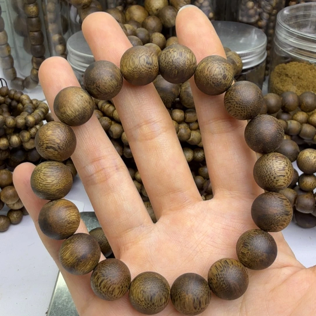 平****沉香手串1.2规格的12克+