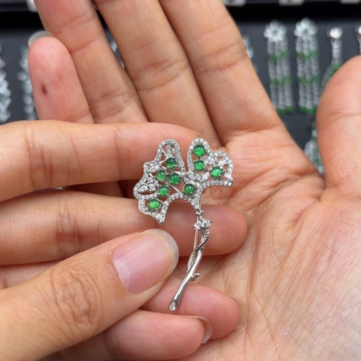 八***离翡翠银S925镶嵌耳饰