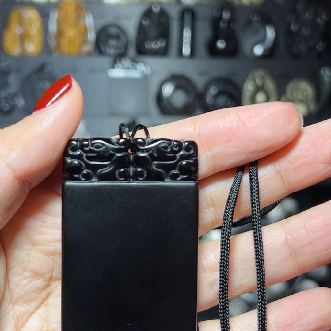 清***溪黑曜岩未镶嵌颈饰