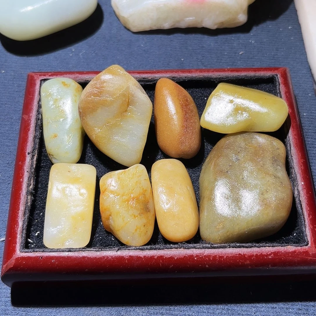和田玉（糖玉）未镶嵌挂件
