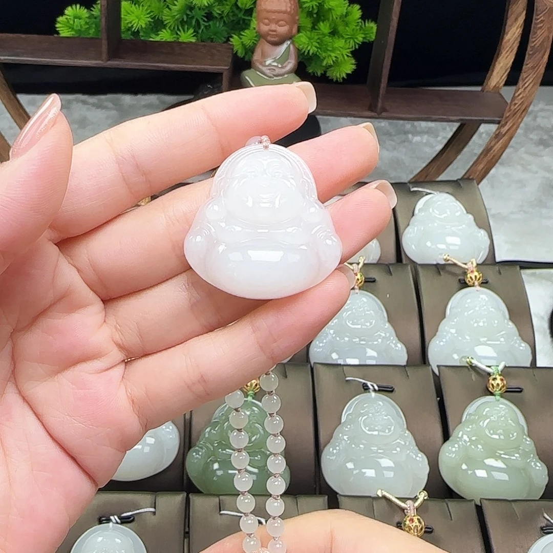 吊坠(赠链)未镶嵌和田玉