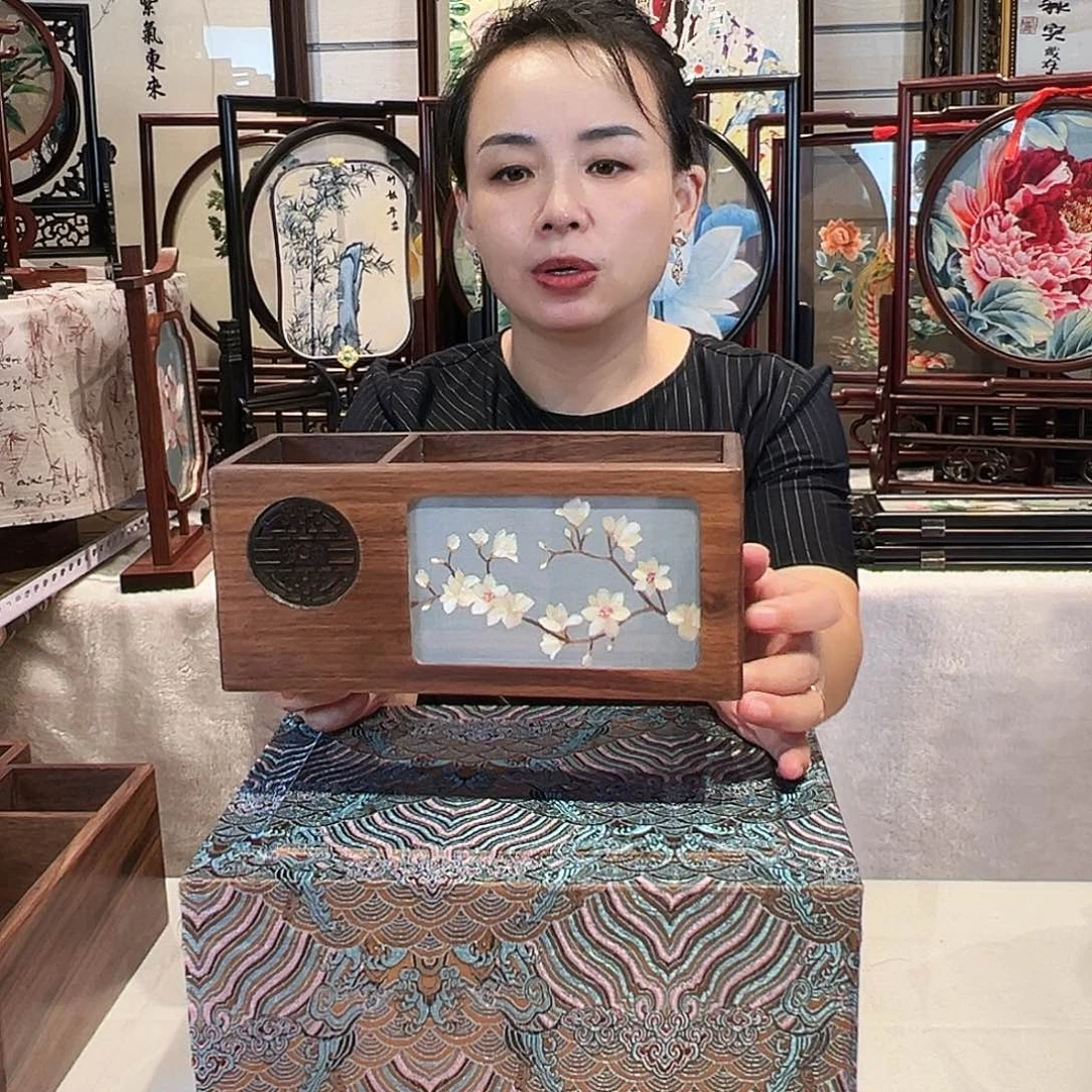 织绣苏绣收纳盒手工