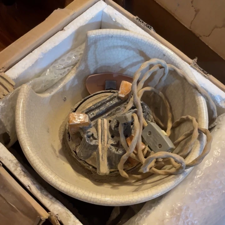 中古微瑕有使用痕迹