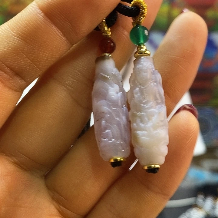 未镶嵌颈饰玛瑙/玉髓（覆膜）4多样性发其一