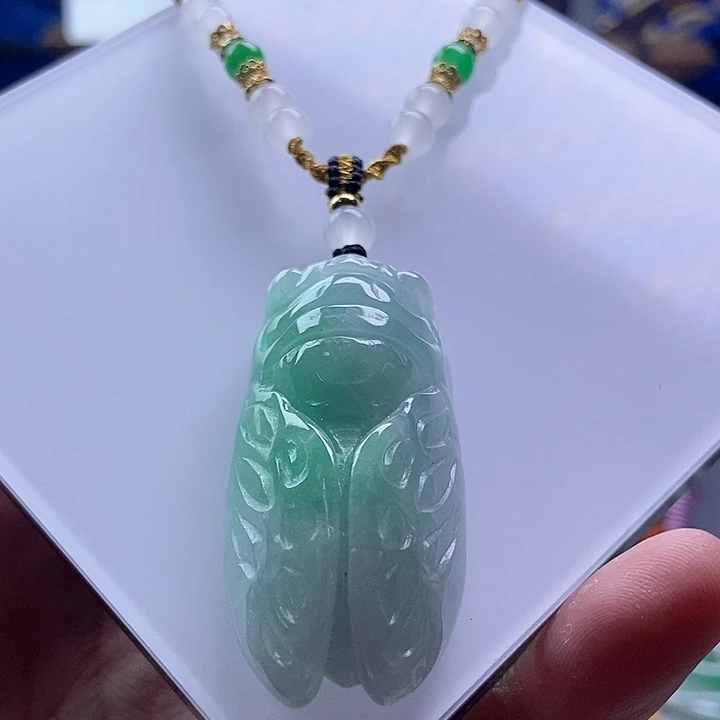 吊坠(赠链)未镶嵌翡翠