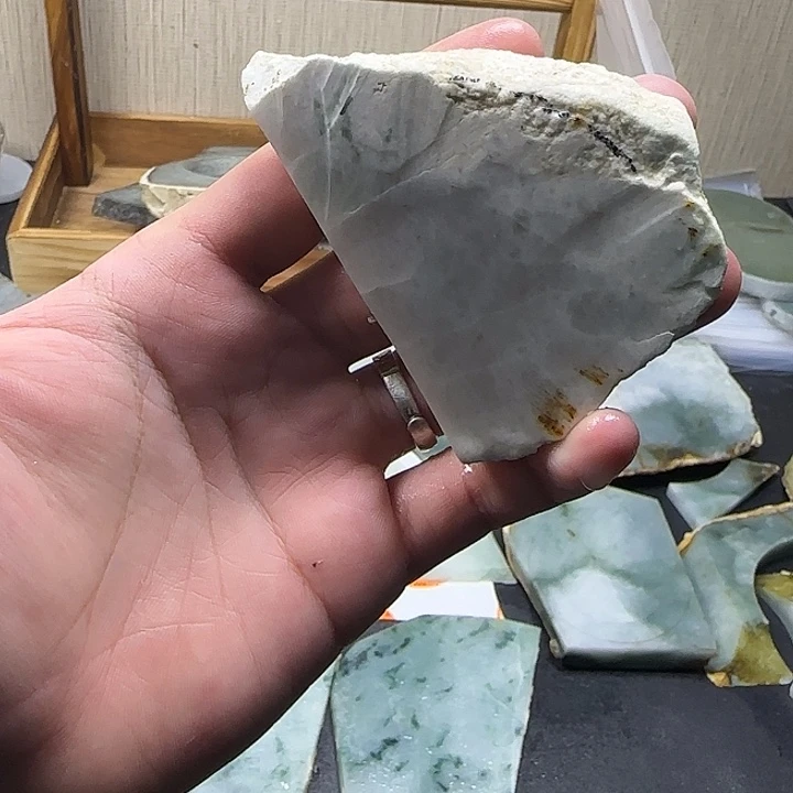 翡翠未镶嵌颈饰纯天然缅甸翡翠