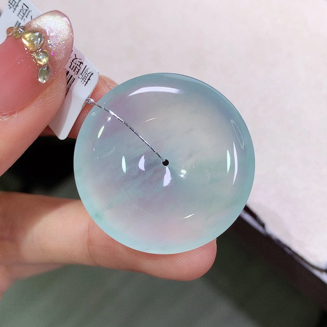 翡翠未镶嵌颈饰飘花色不是棉！29.7-5.5很冰