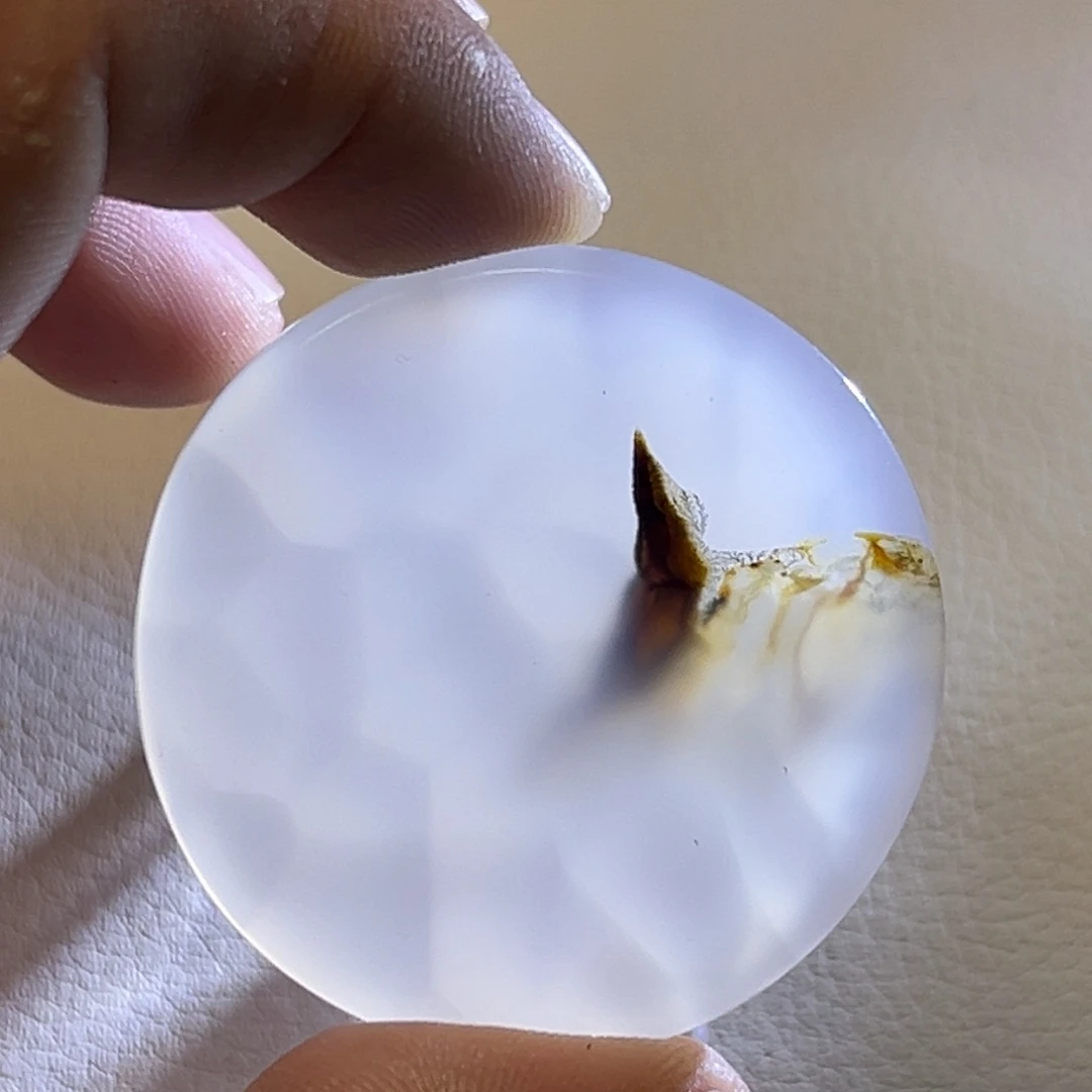 天***着玛瑙/玉髓未镶嵌颈饰