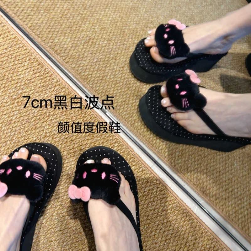 7cm波点布面*KT猫红蓝菲菲沙滩海边旅游凉拖鞋厚底坡跟人字拖
