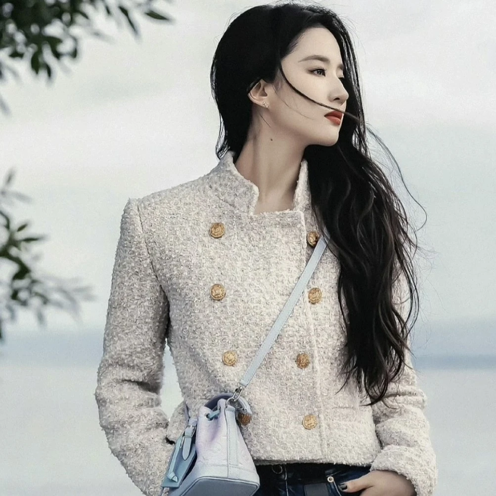 未使用 LouisVuitton/路易威登 W118383/双排金扣外套/36码