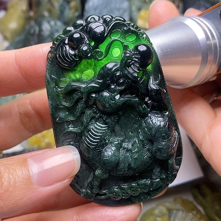 定制翡翠未镶嵌毛货