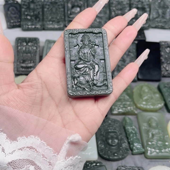 乘***风和田玉未镶嵌颈饰