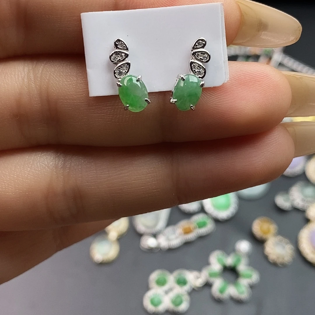 翡翠未镶嵌戒指翡翠