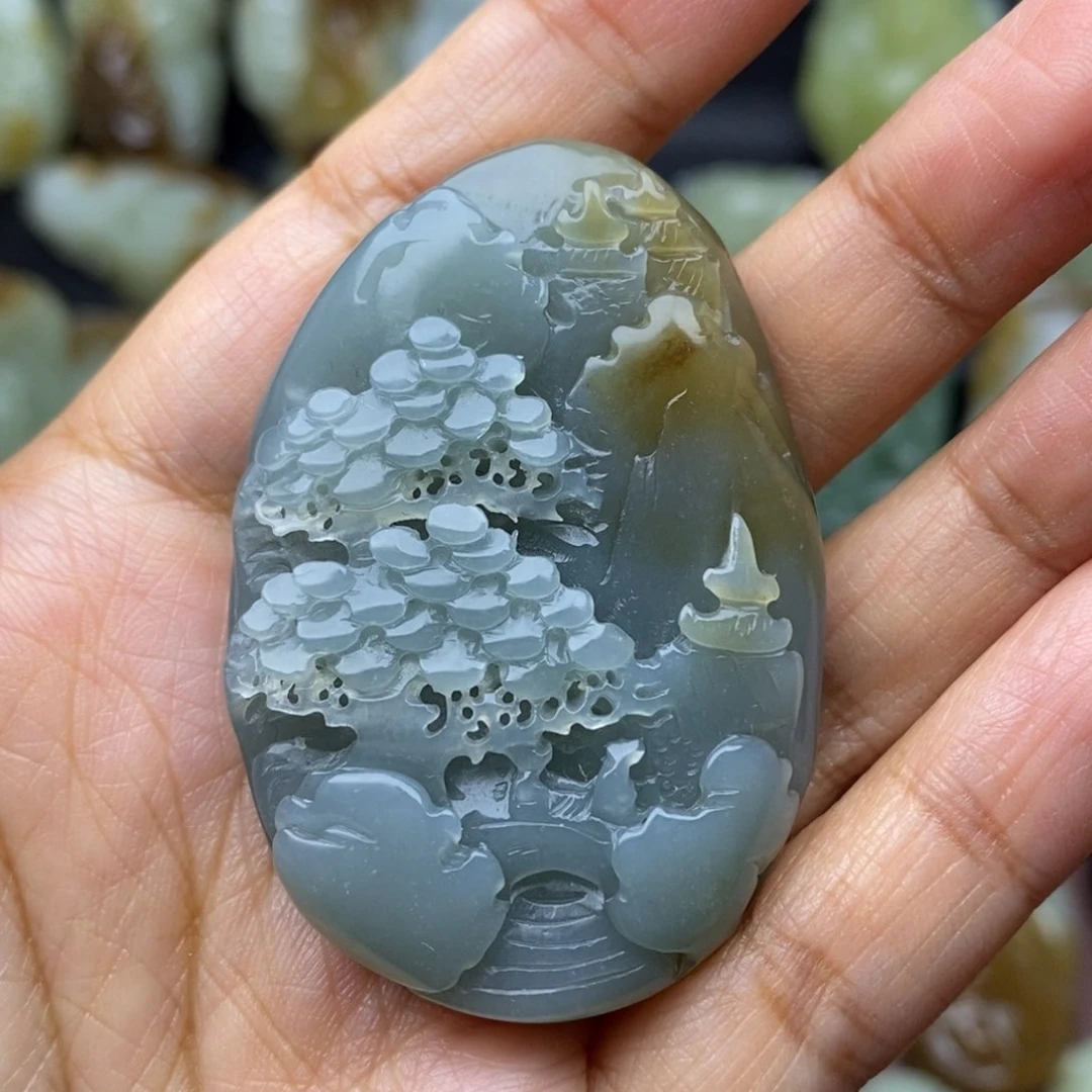 项链未镶嵌和田玉（糖玉）
