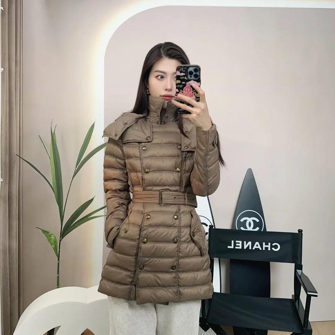 95新 BURBERRY/博柏利 麦殿/羽绒服腰带款s码卡色/250206VXC3Q07