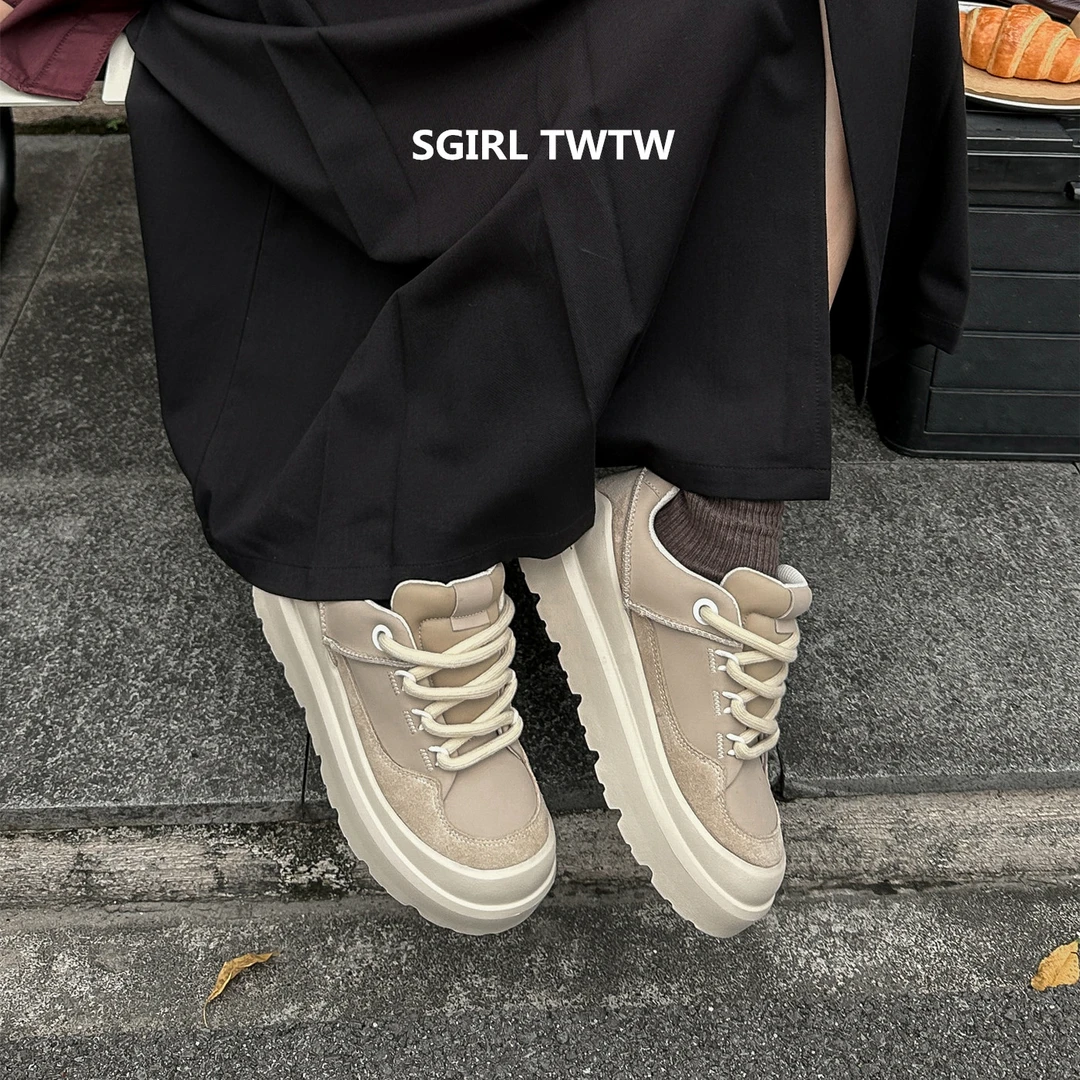 SGIRL TWTW2025新款真皮厚底超轻超软圆头系带面包鞋百搭松糕鞋女