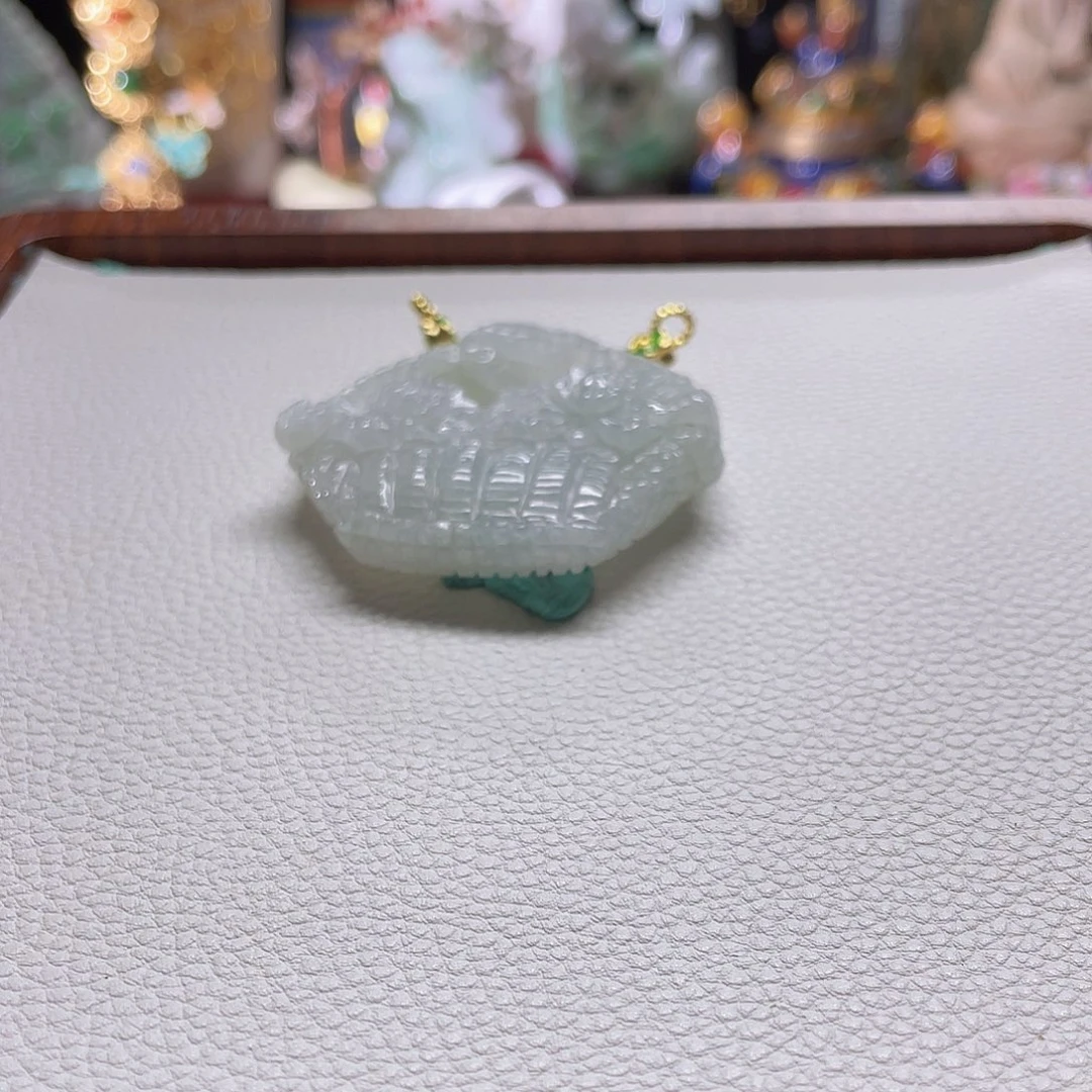 翡翠未镶嵌颈饰吊坠
