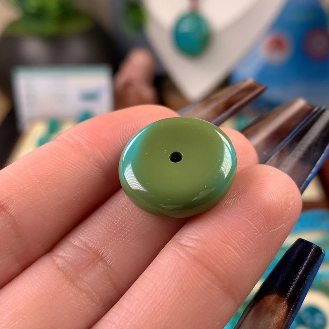 绿松石未镶嵌珠宝奇石19.5mm