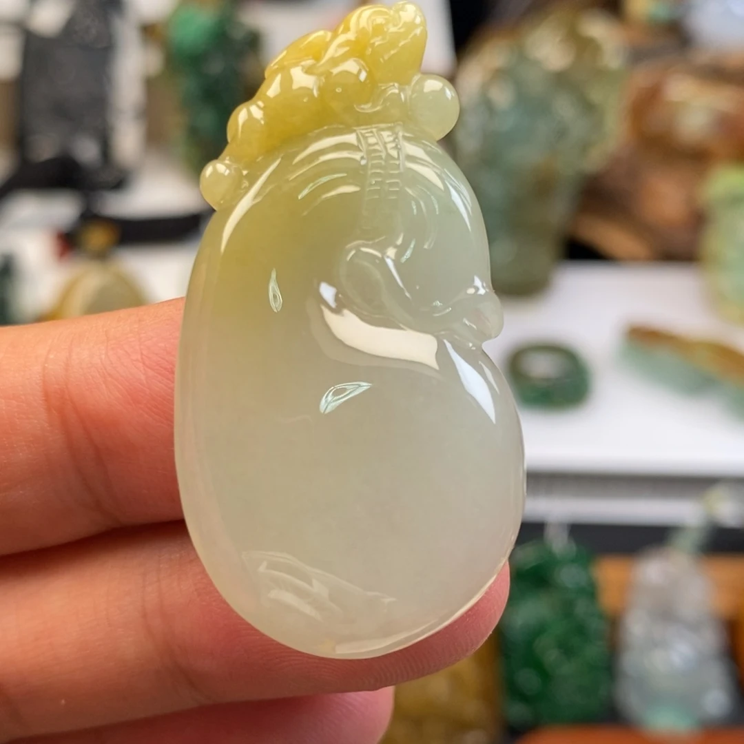 颈饰未镶嵌翡翠缅甸天然翡翠吊坠