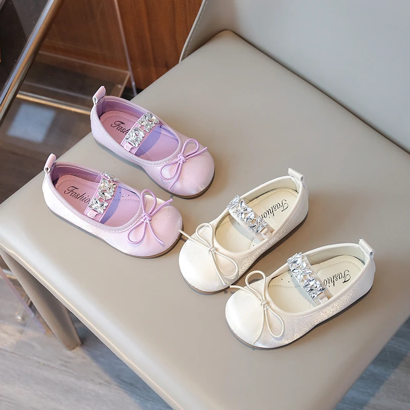 女童公主鞋2025春秋新款甜美儿童闪亮水钻皮鞋宝宝单鞋芭蕾风舞蹈