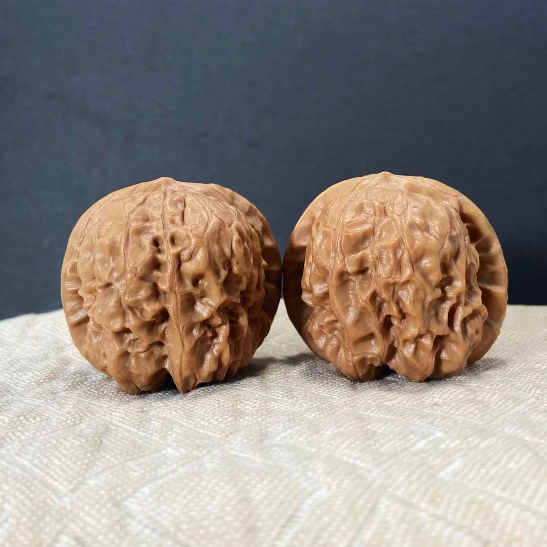 D509达摩老树文玩核桃圆润文玩麻核桃高山文玩核桃手玩核桃