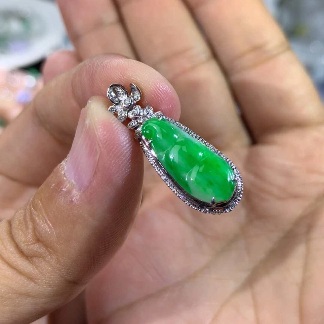 翡翠18K金镶嵌吊坠(不含链)