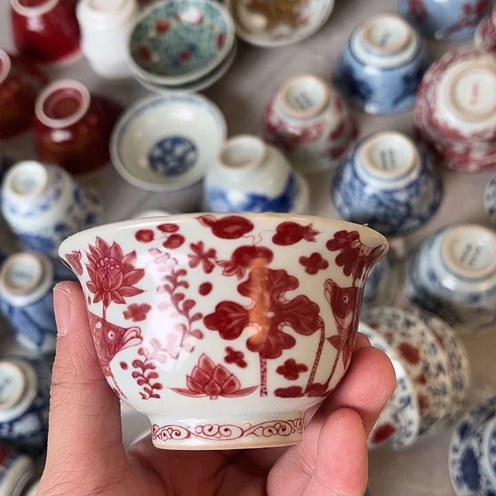 摆件景德镇釉里红鱼藻纹小压手主人杯