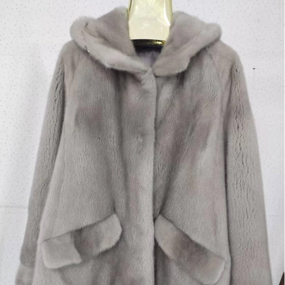 气质轻奢短款时尚女士外套（链接2）