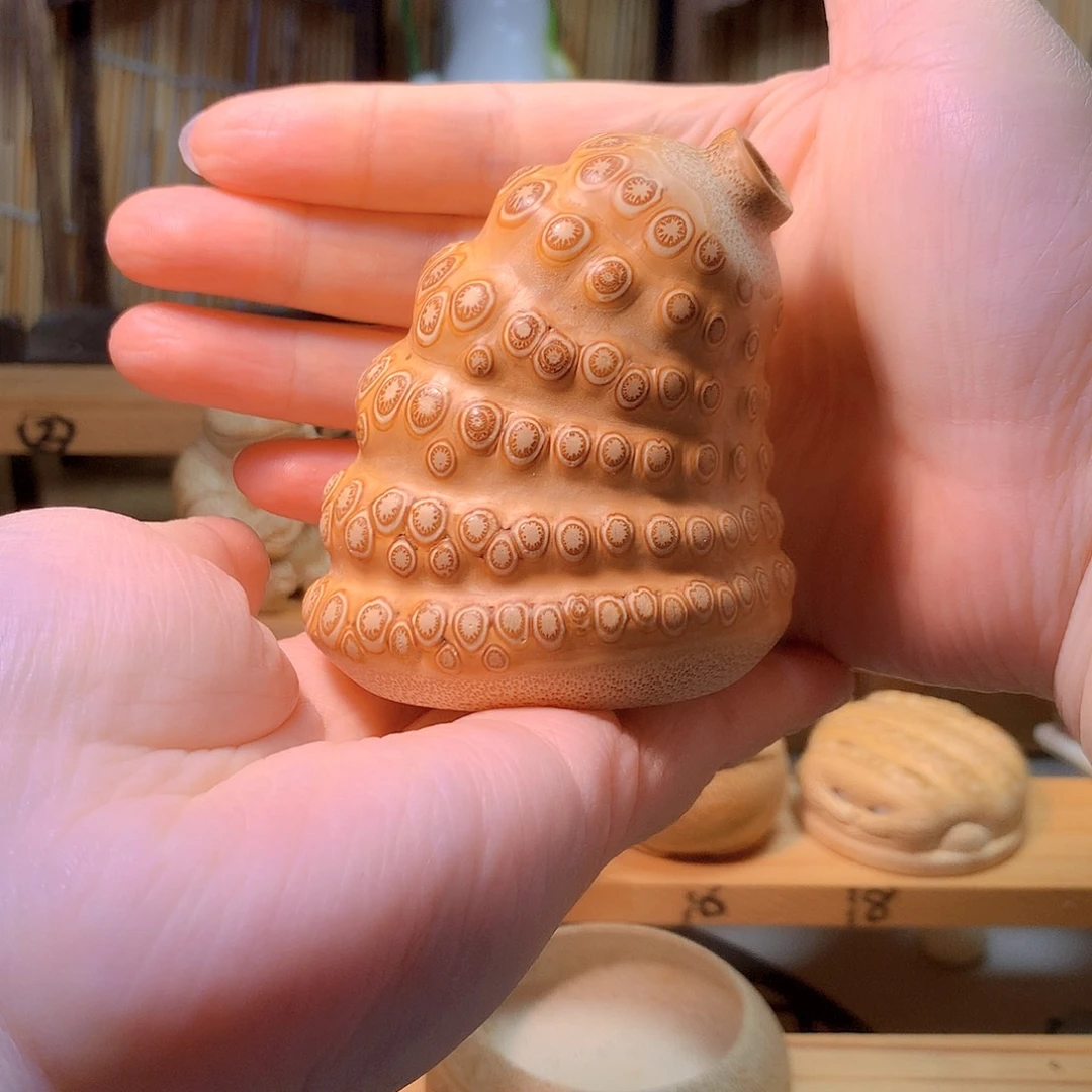 竹精工竹根雕偏口花器