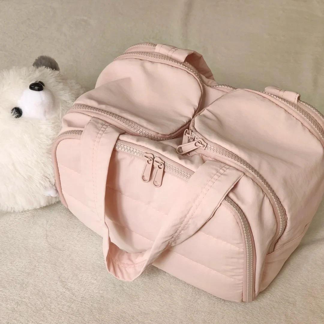 粉色蓬松化妆包大容量少女心2025新款便携分区收纳外出旅行洗漱包