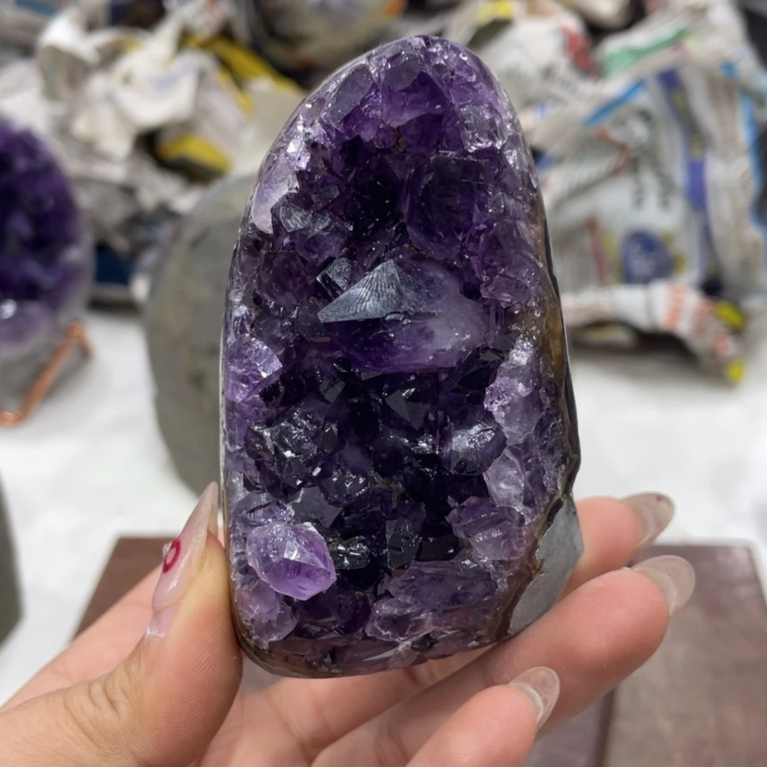 紫晶大型摆件（非配饰）未镶嵌