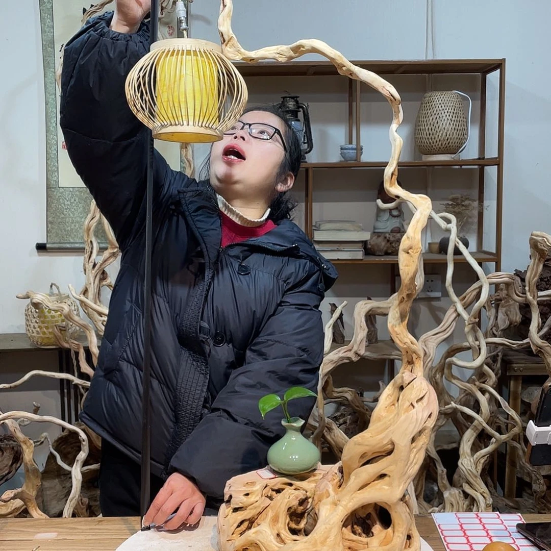 柏木杜鹃根根艺摆件