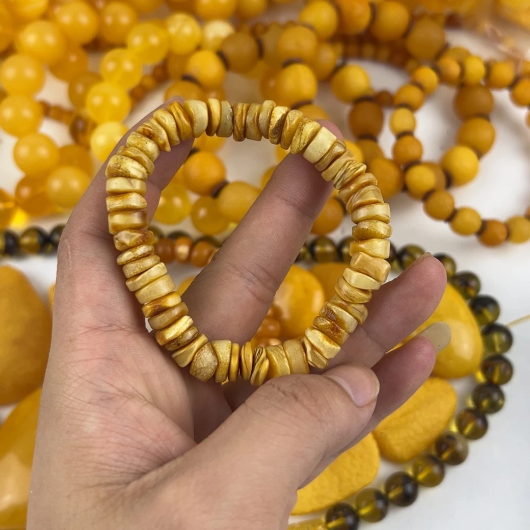 未镶嵌琥珀珠宝奇石