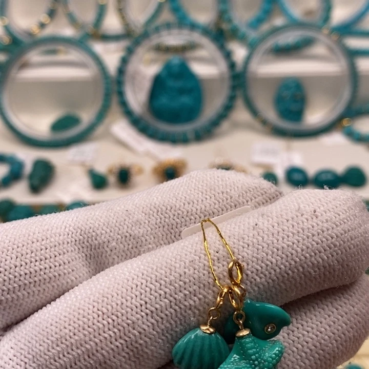 绿松石珠宝奇石未镶嵌