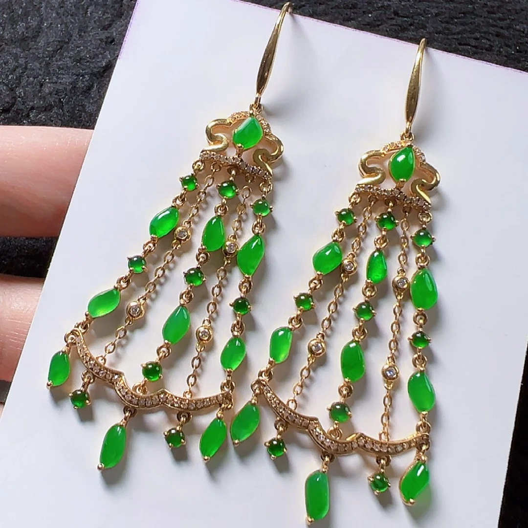 翡翠耳饰18K金镶嵌签收后24小时鉴赏期，过时不退