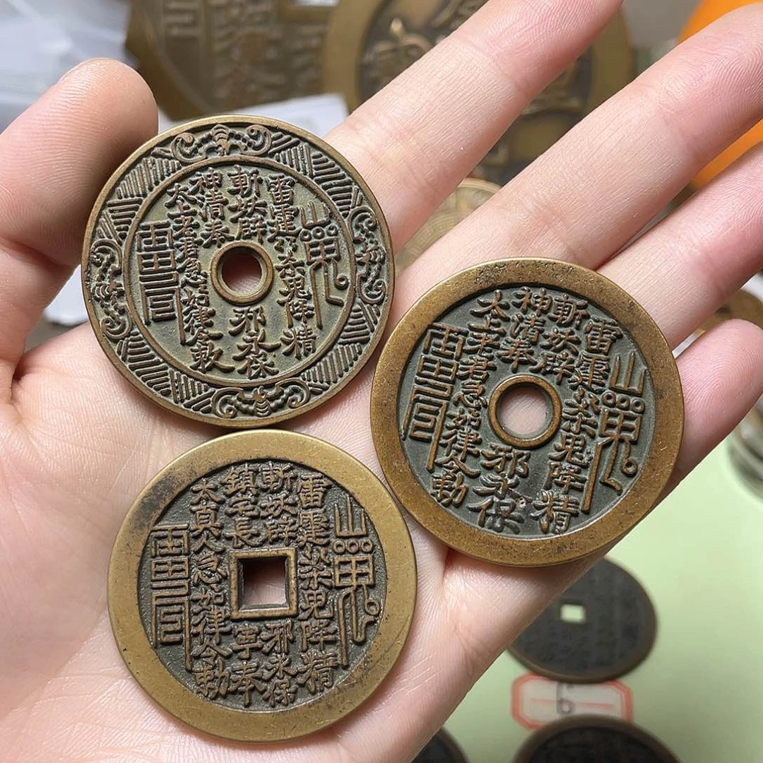 铜曾***。一物一拍 现场下单