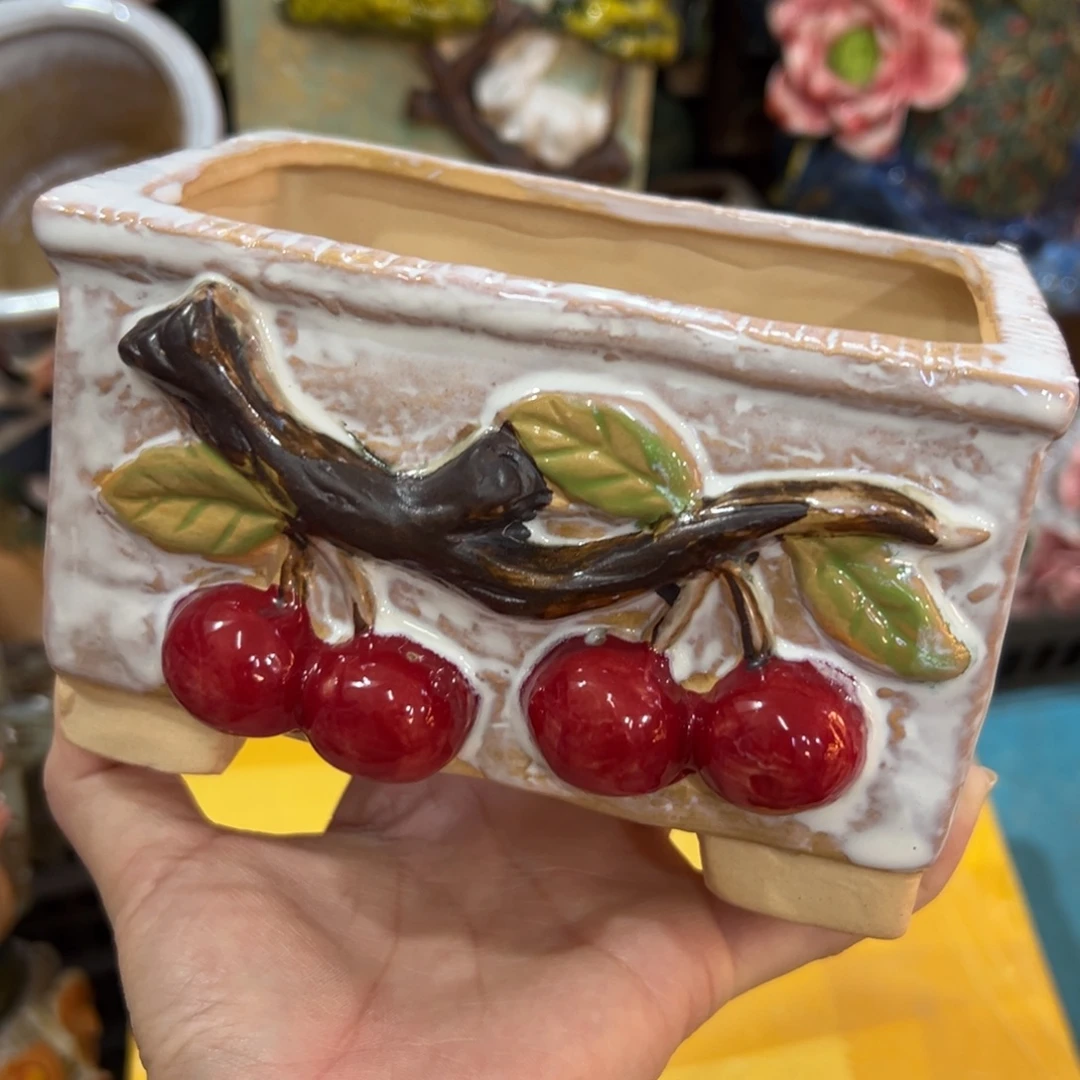 花盆拍满20元发货，退款拉黑