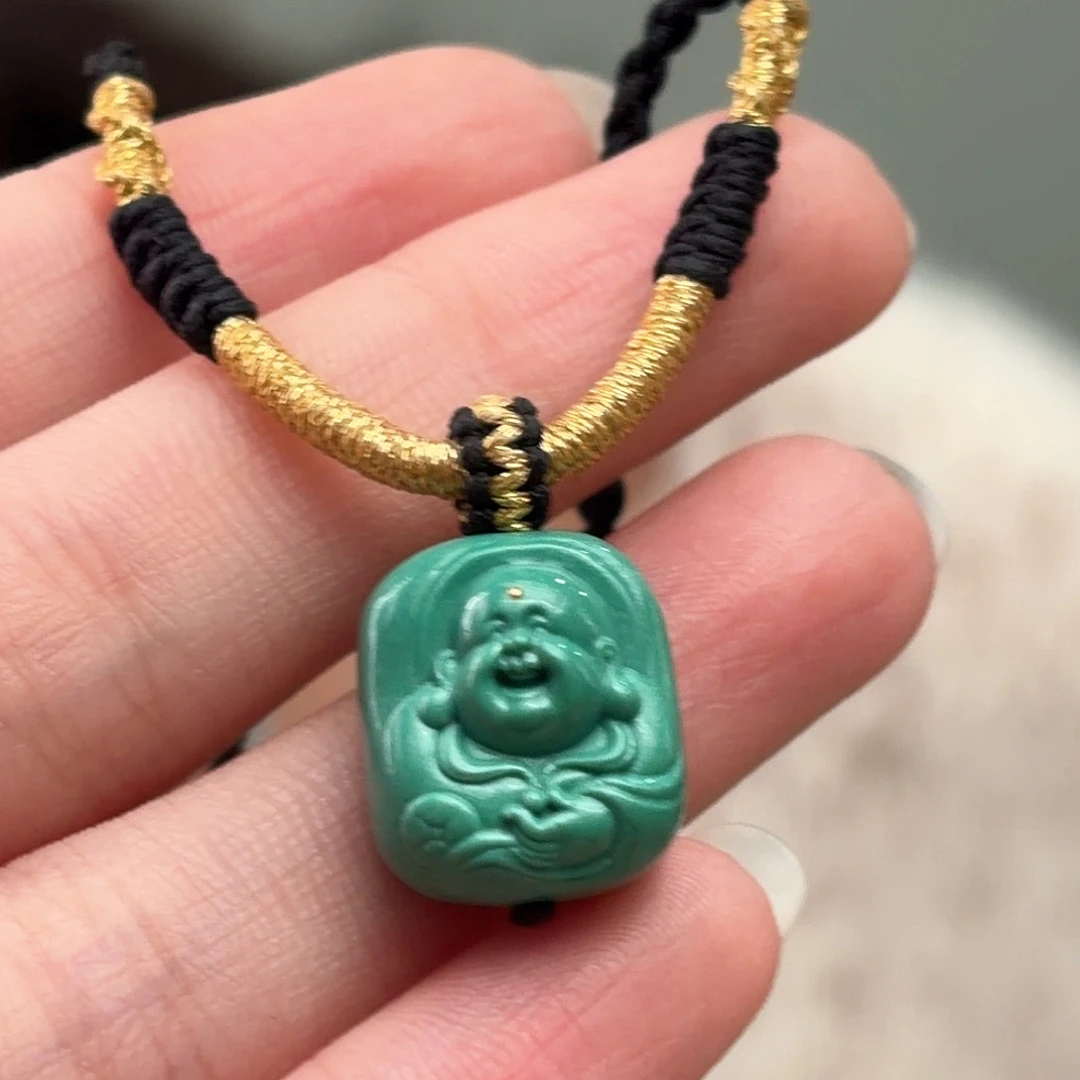 绿松石未镶嵌颈饰