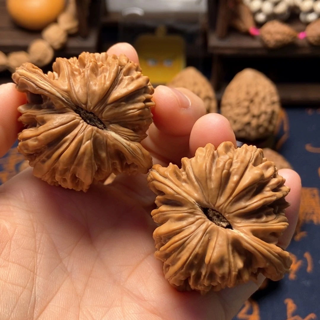 文玩核桃把件全品四座楼尺寸46