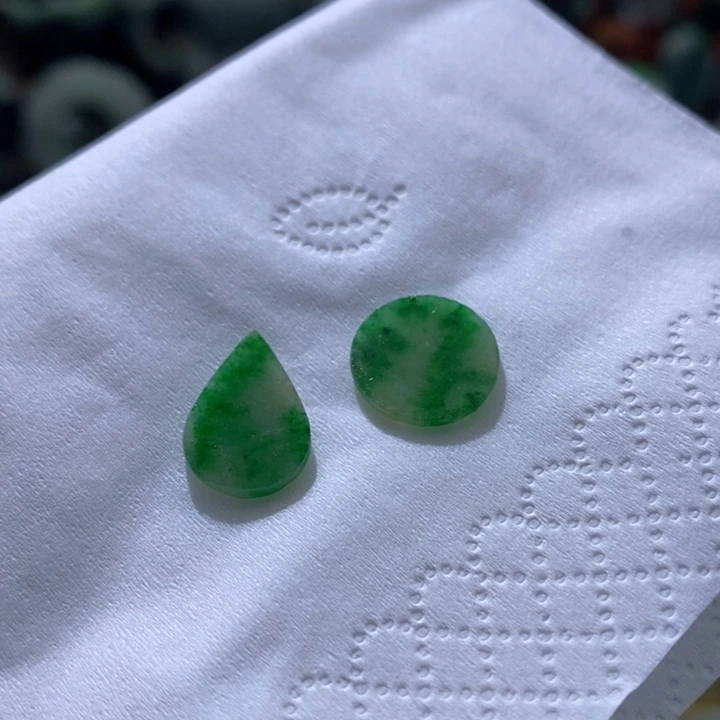 定制翡翠未镶嵌毛货