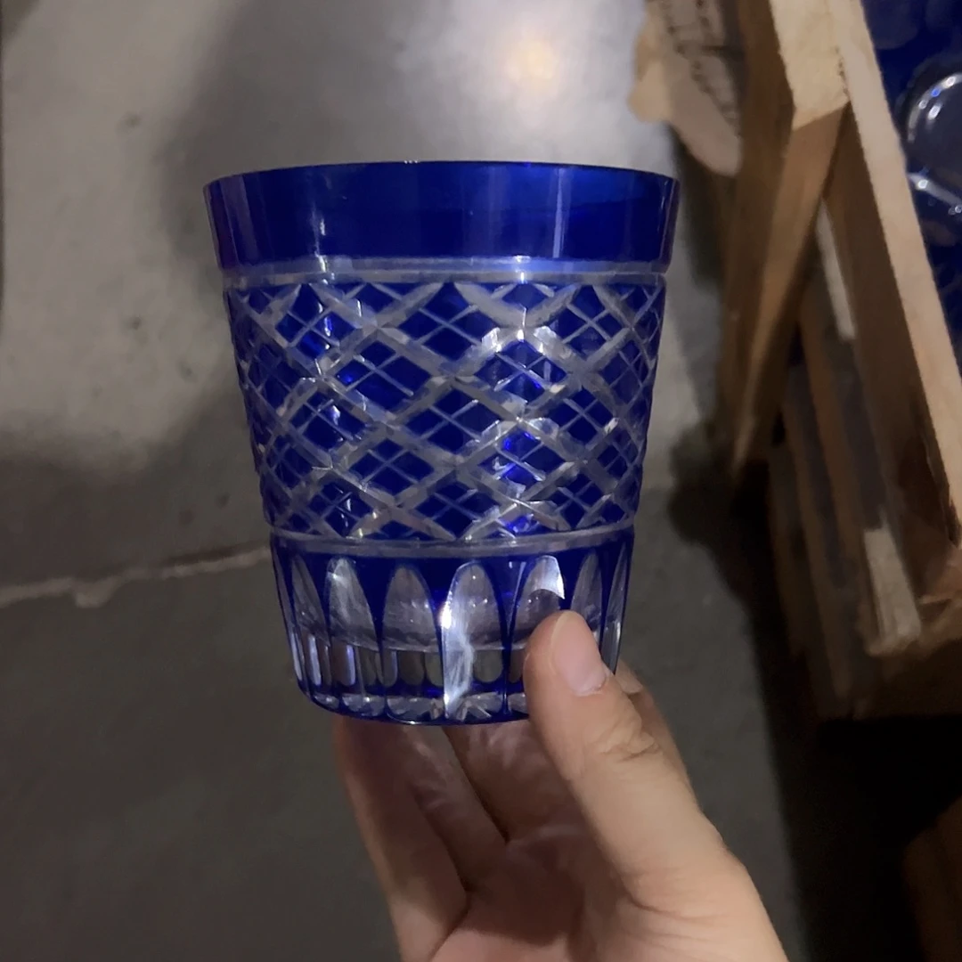 水晶玻璃高脚款微瑕一个