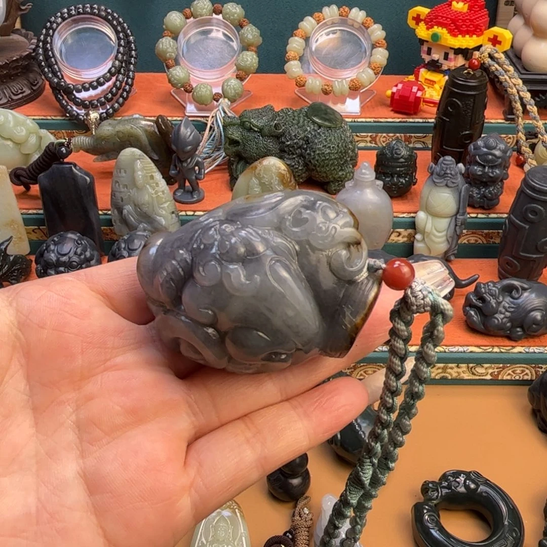 未镶嵌和田玉挂件