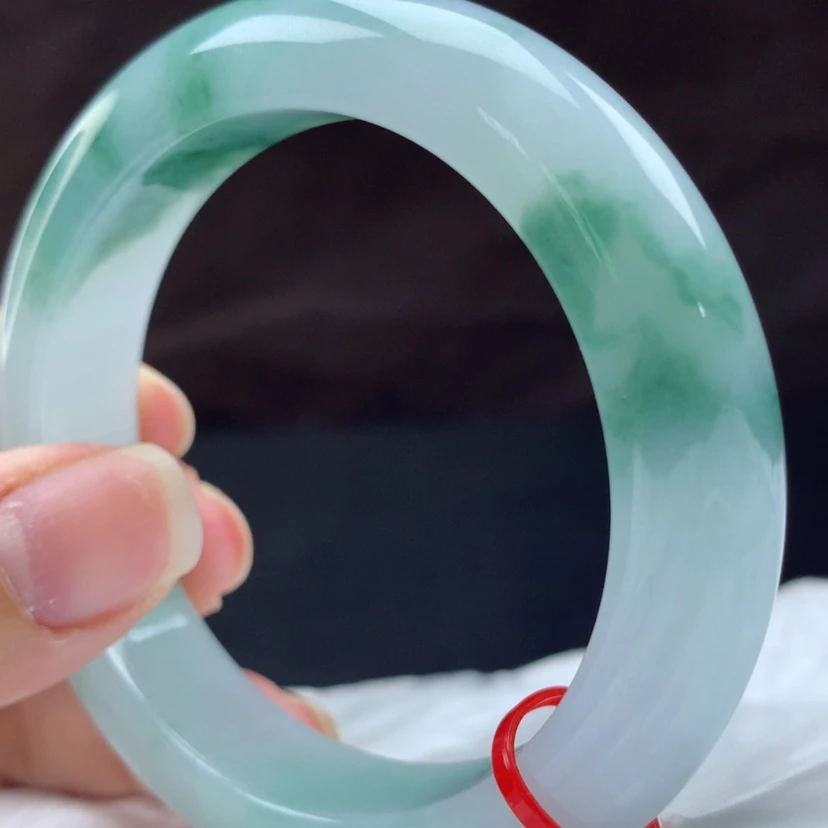 【闪购商品】翡翠手镯未镶嵌96350，