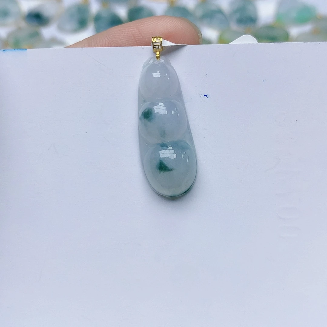 翡翠18K金镶嵌颈饰天然缅甸A货翡翠