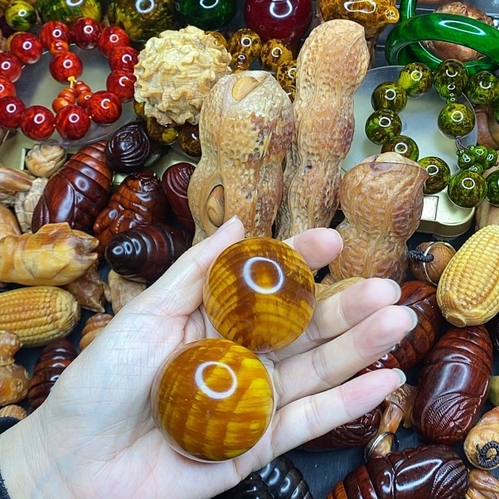 琥珀木琥珀木文玩手串