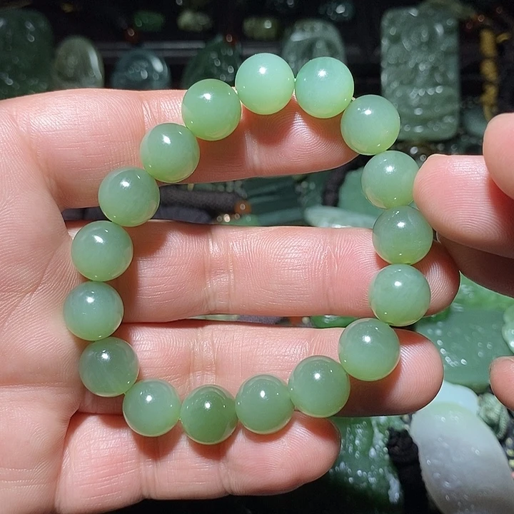 和田玉（糖玉）未镶嵌吊坠(不含链)