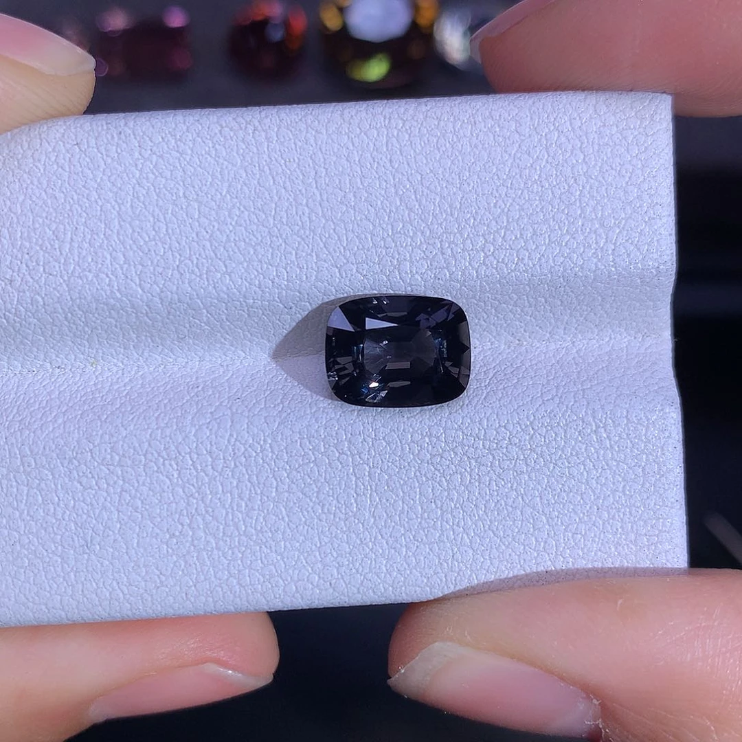 尖晶石裸石未镶嵌3ct