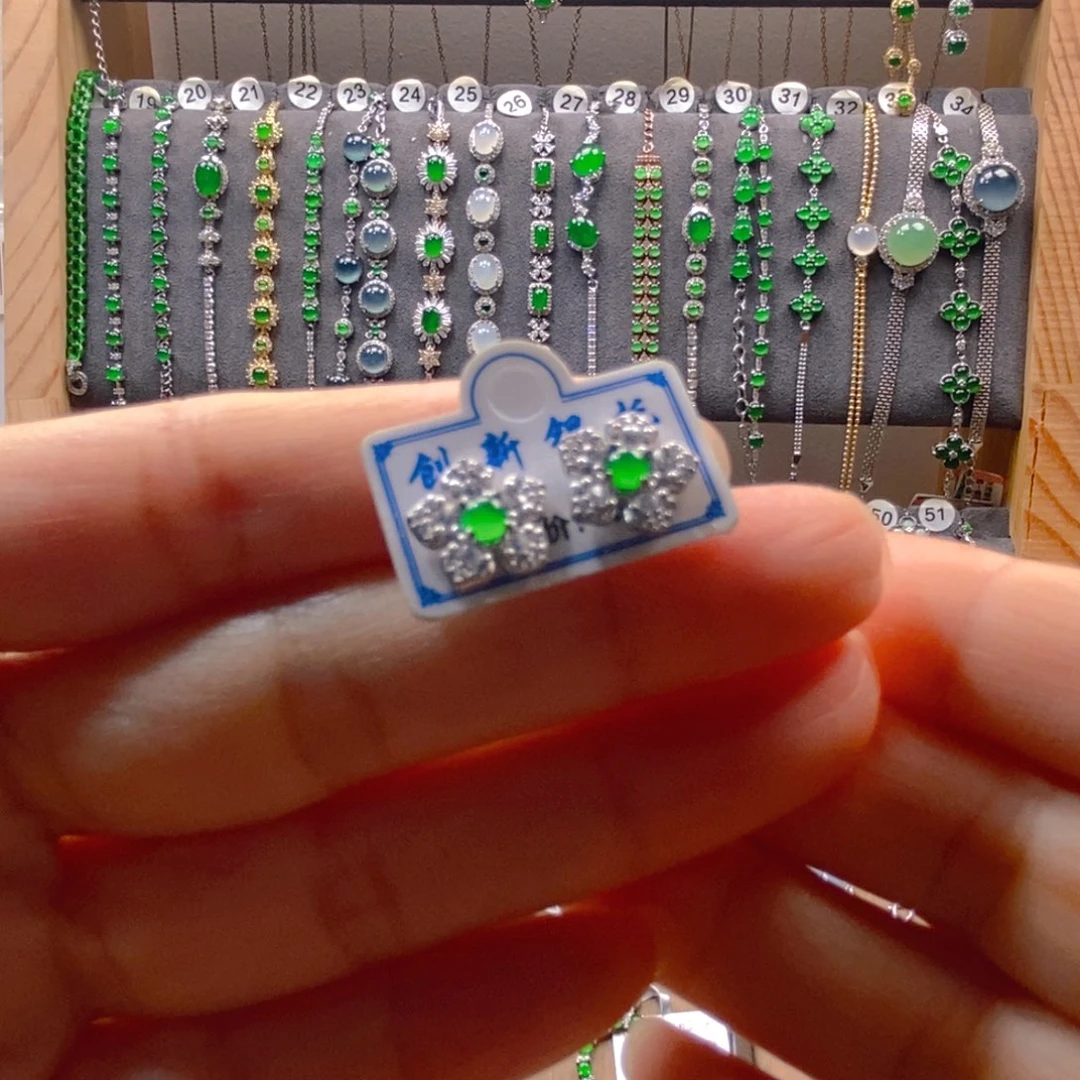 颈饰银S925镶嵌翡翠翡翠耳钉