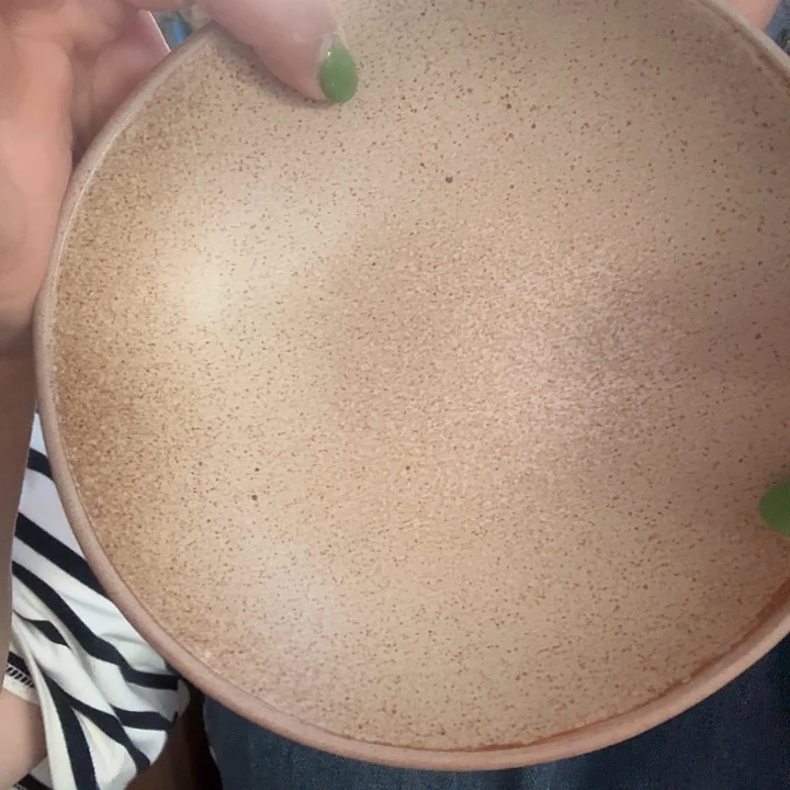 外贸尾单高温陶瓷微瑕米色粗陶6.5寸斗笠盘