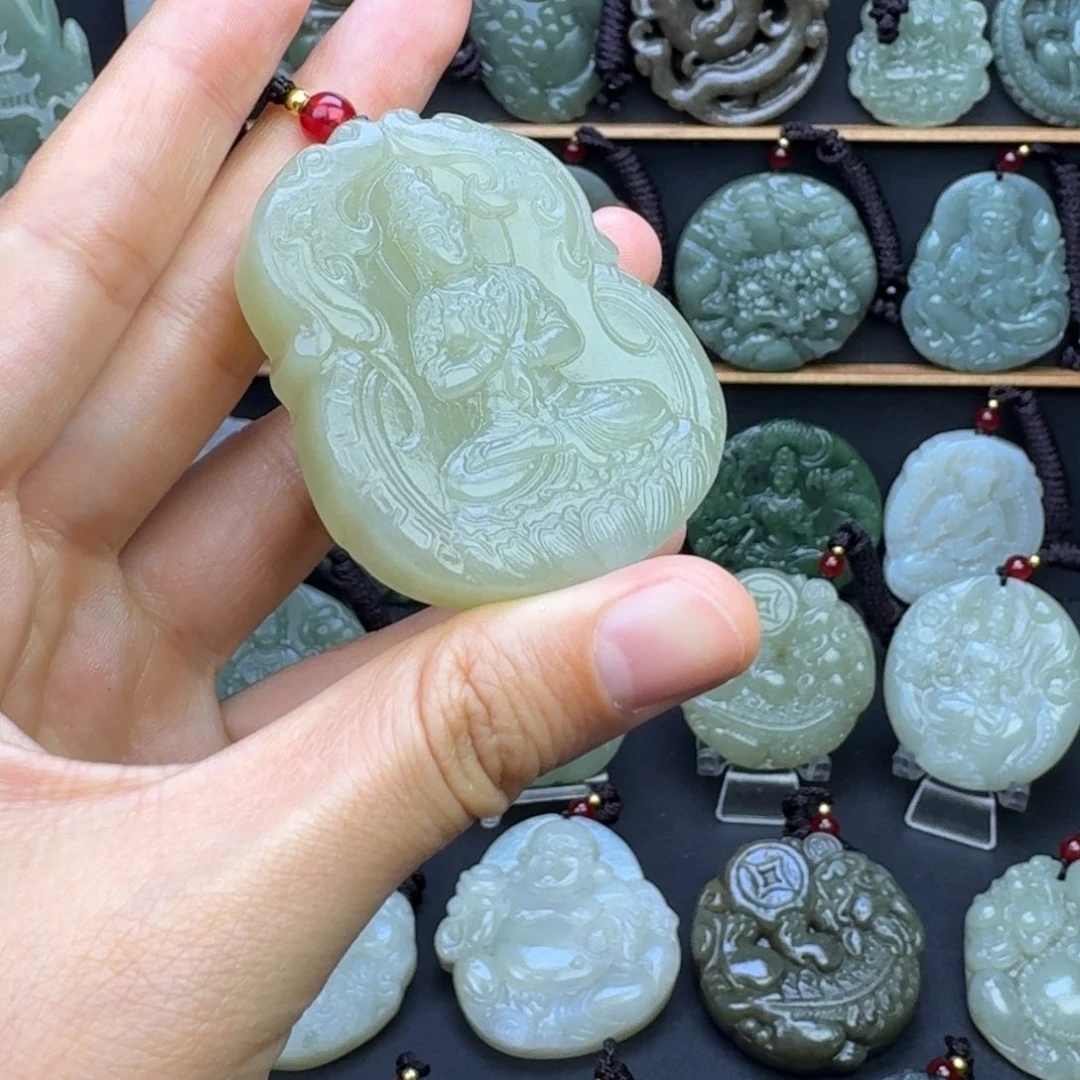 和田玉颈饰未镶嵌